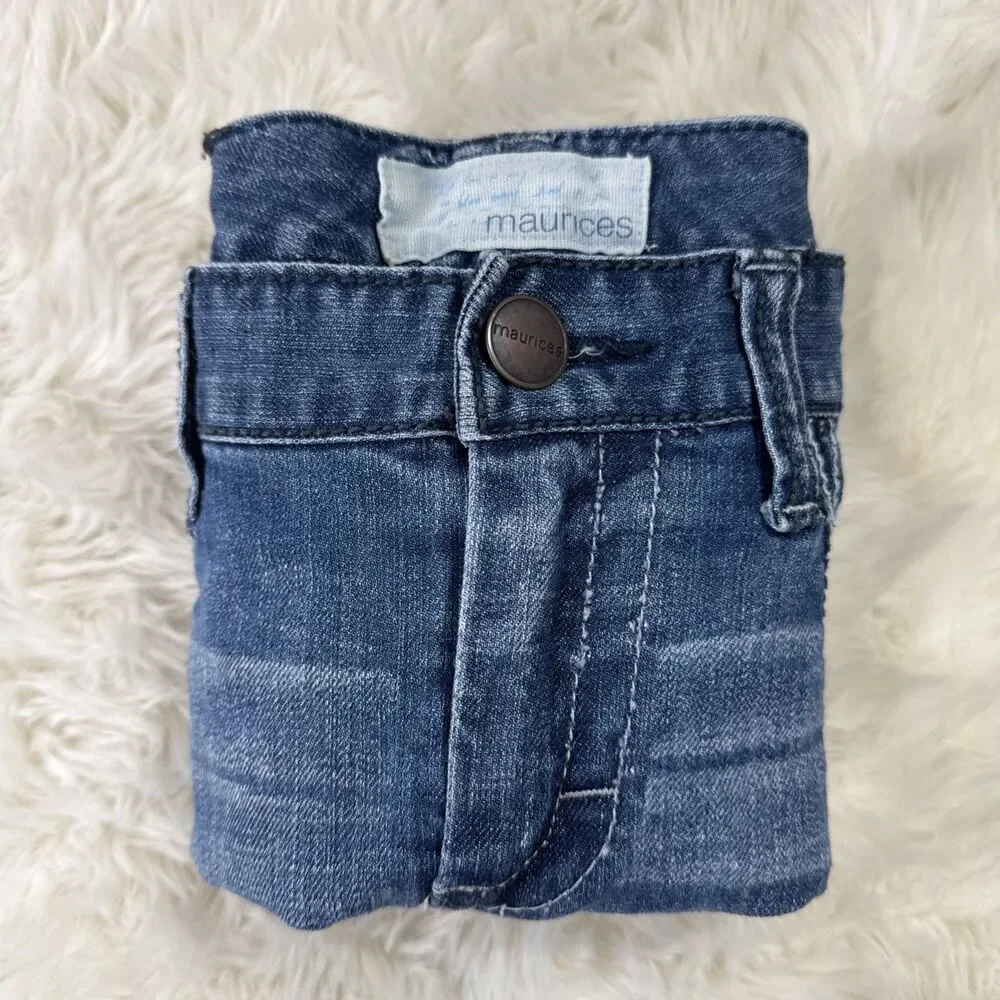 Maurices Low Waist Denim Shorts 11/12 (W33 Inseam 2) Blue Embroidered Juniors